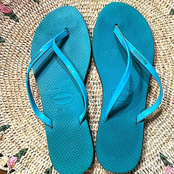 Havaianas Turquoise Flip Flops! - Picture 5 of 5